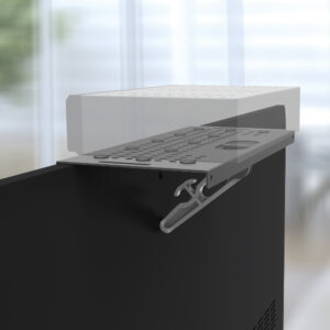 דגם CM121-E81 - מארז משתלם: זרוע למסך מחשב ומדף עליון למדיה