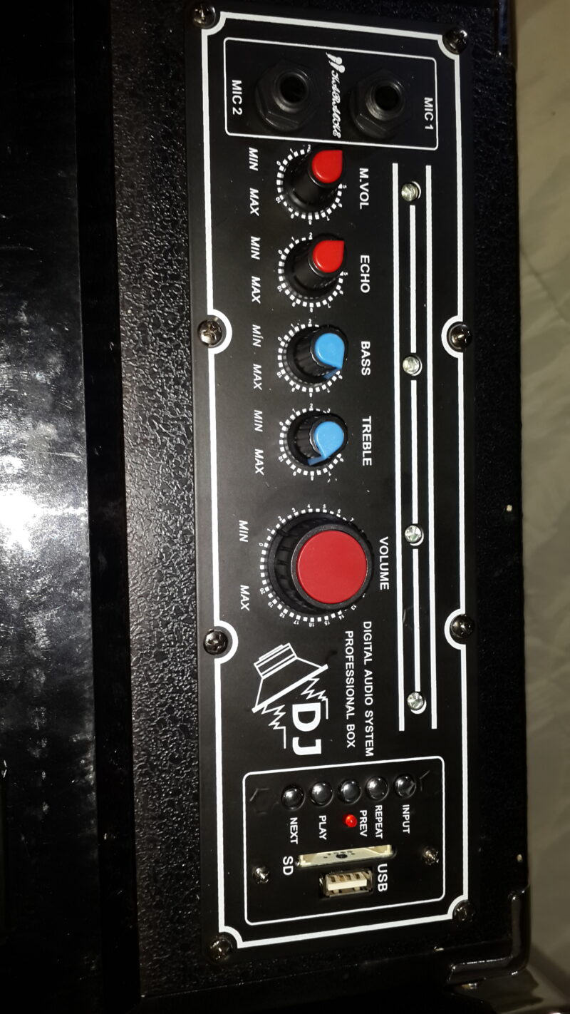 זוג רמקולים מוגברים -LOCA