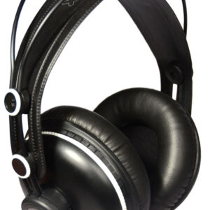 אוזניות אולפן סגורות