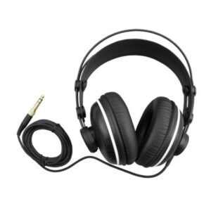 אוזניות אולפן סגורות