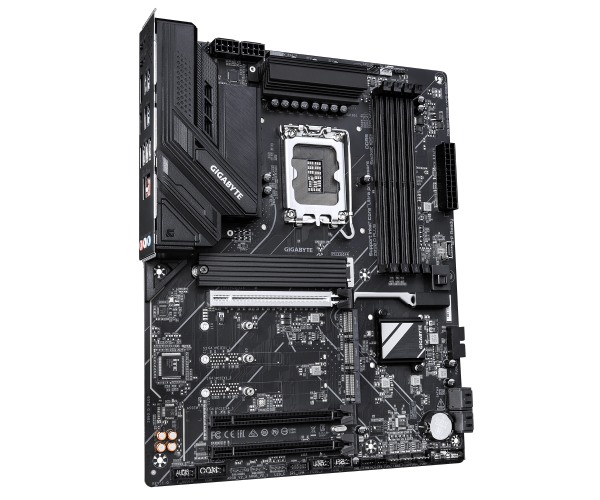 לוח אם Gigabyte Z890 D PLUS ATX DDR5 2.5GB Lan PCIE5.0